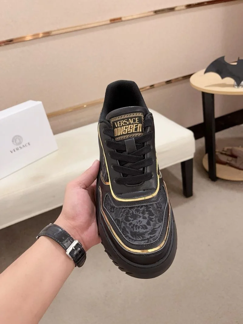 Cozy Versace Low Shoes 37539