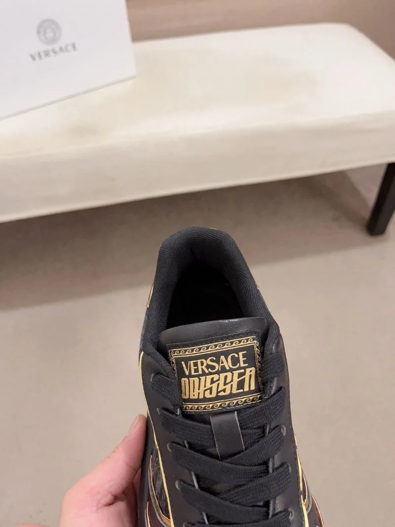 Cozy Versace Low Shoes 37539