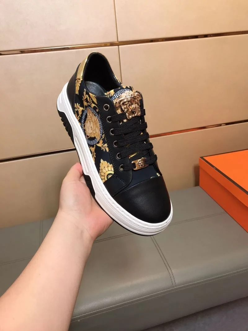Versace Low Shoes Neat 37531