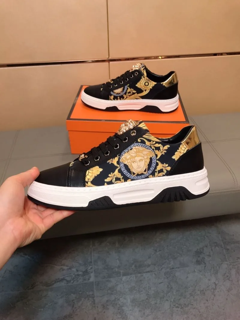 Versace Low Shoes Neat 37531