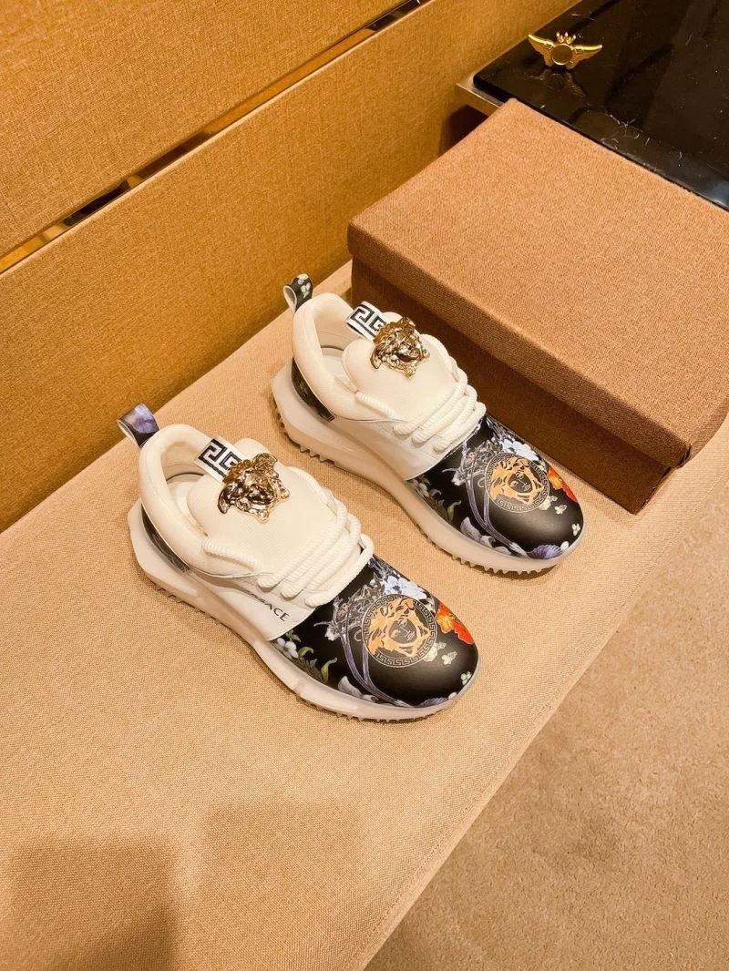 Efficient Versace Low Shoes 37533