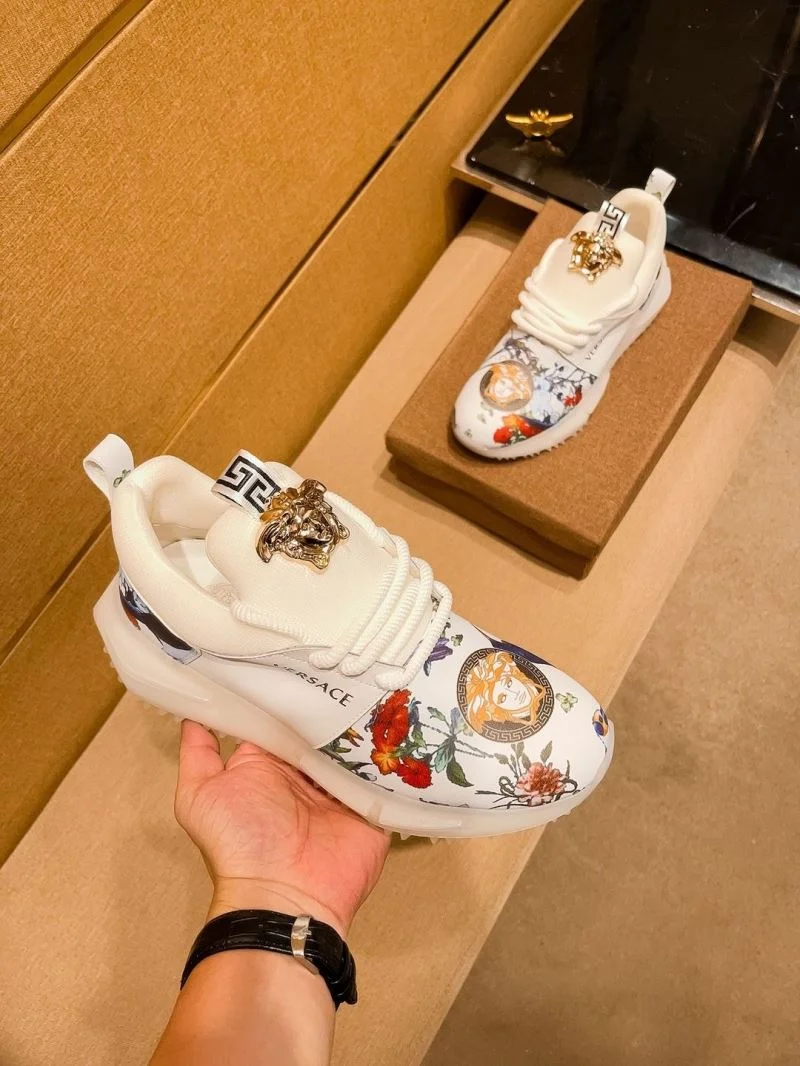Versace Low Shoes Efficient 37529