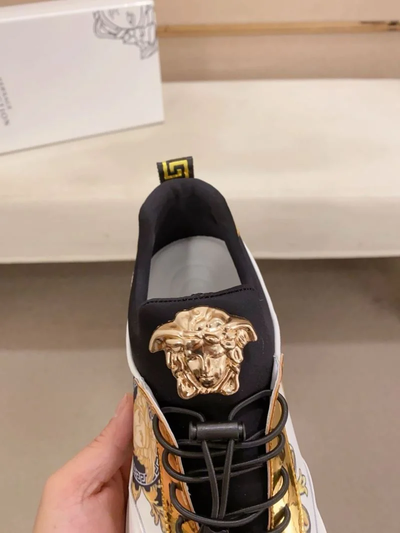 Versace Low Shoes Snug 37521