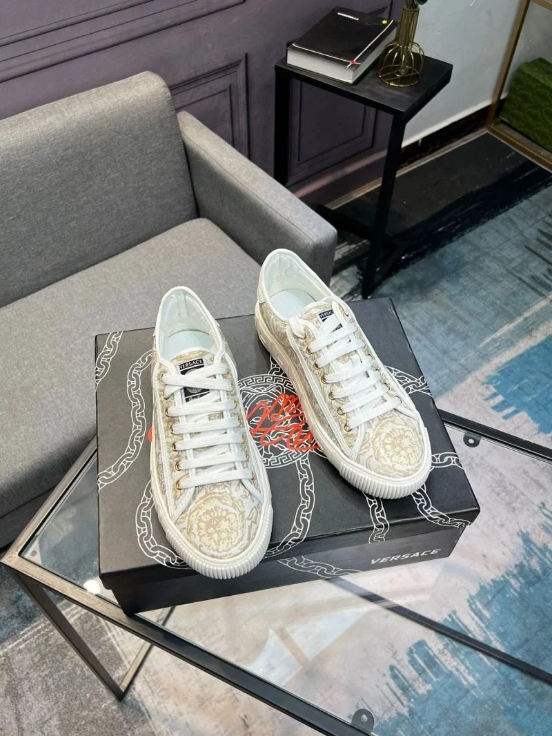 Versace Low Shoes SmoothTexture 37541
