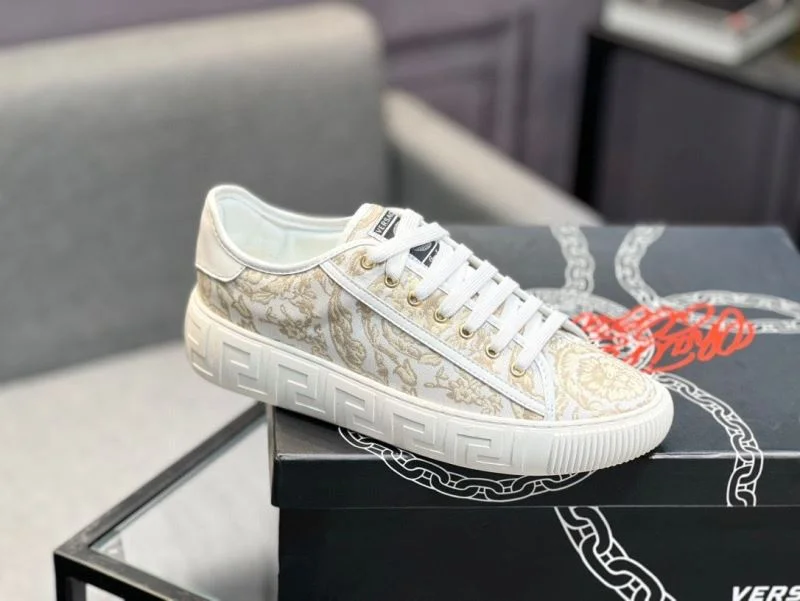 Versace Low Shoes SmoothTexture 37541