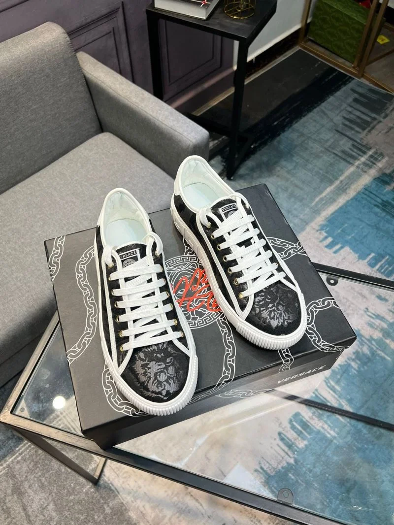 Versace Low Shoes Durable 37537