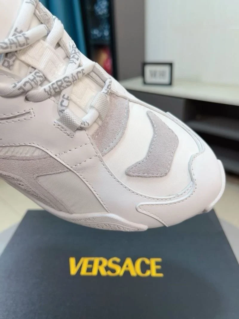 Packable Versace Low Shoes 37530