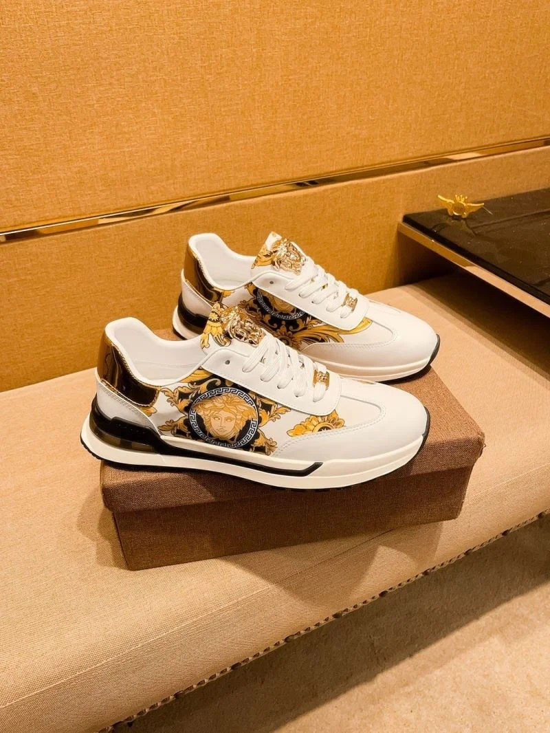 Snug Versace Low Shoes 37536