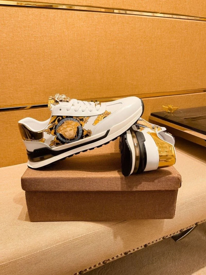 Snug Versace Low Shoes 37536