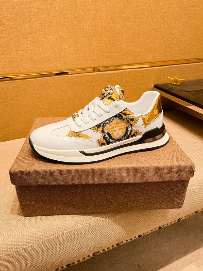 Snug Versace Low Shoes 37536