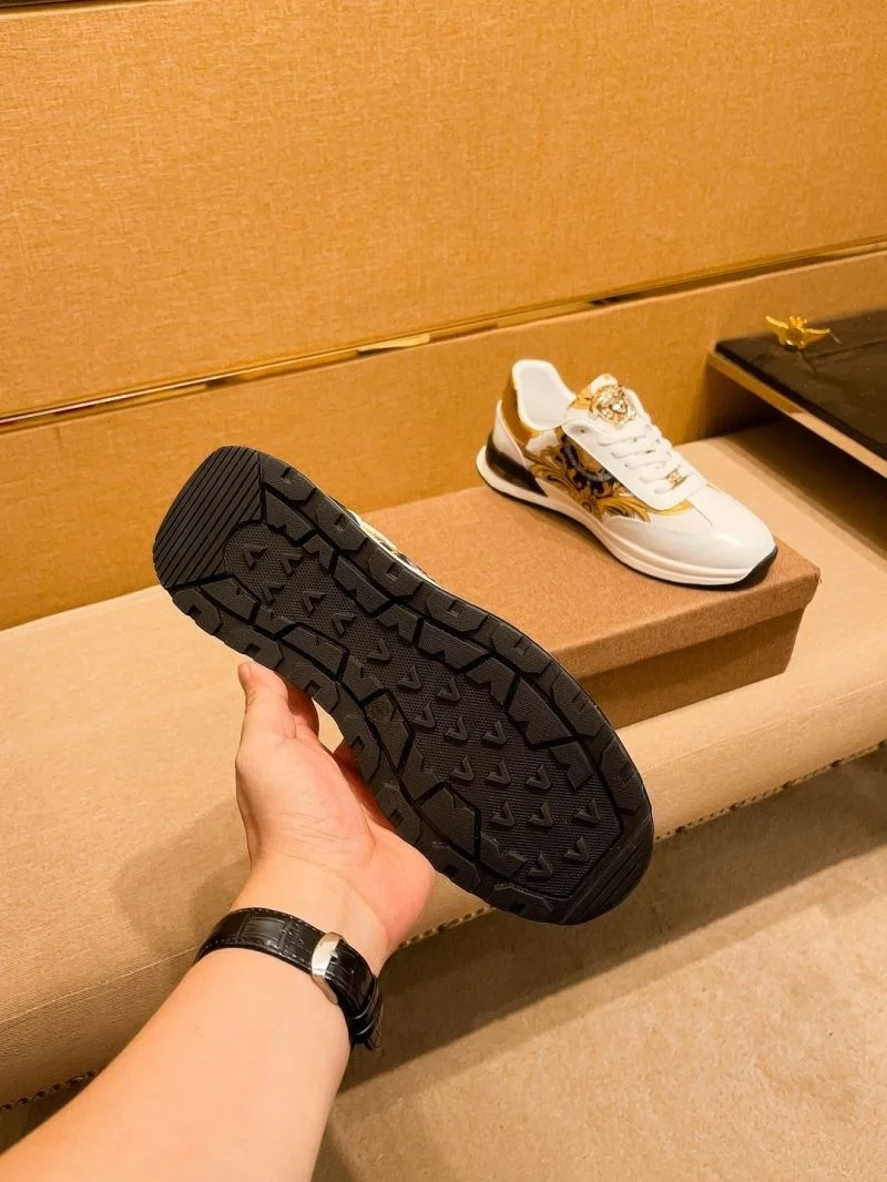 Snug Versace Low Shoes 37536