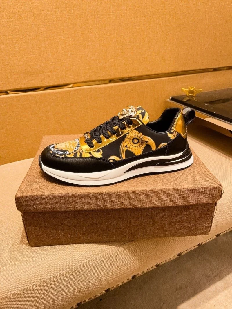 Vibrant Versace Low Shoes 37512