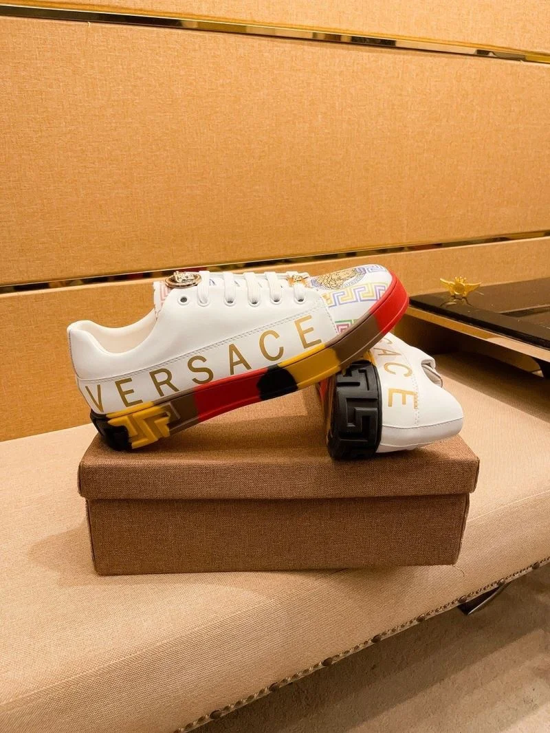 Versace Low Shoes OnTrend 37500