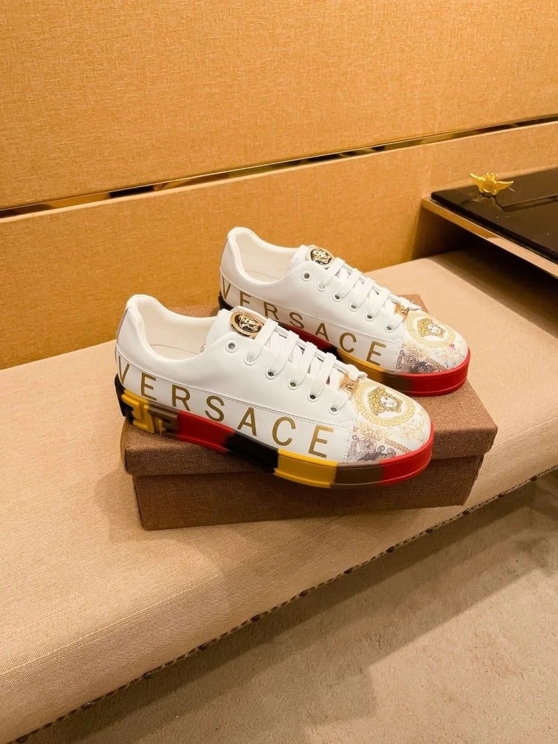Tailored Versace Low Shoes 37505