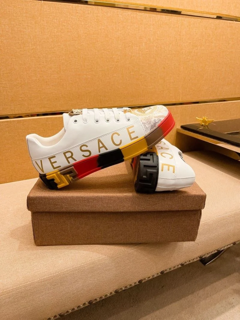 Tailored Versace Low Shoes 37505