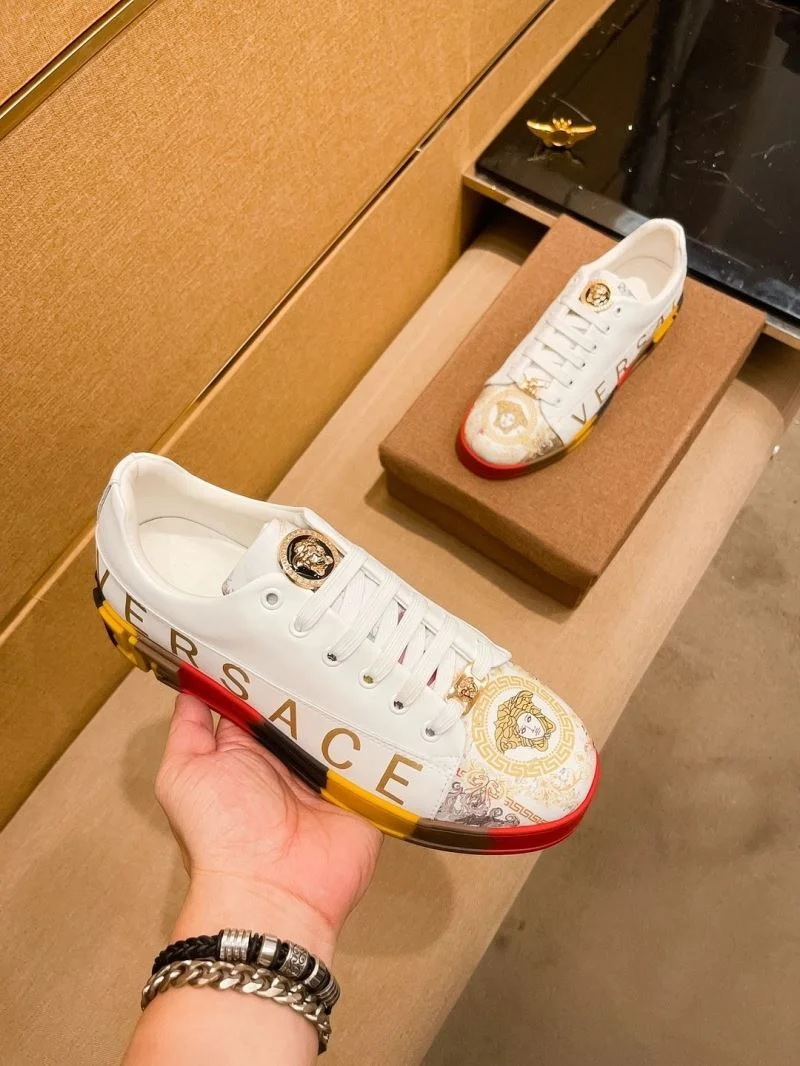 Tailored Versace Low Shoes 37505