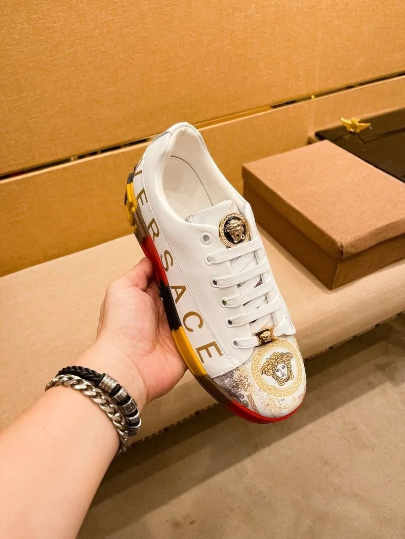Tailored Versace Low Shoes 37505