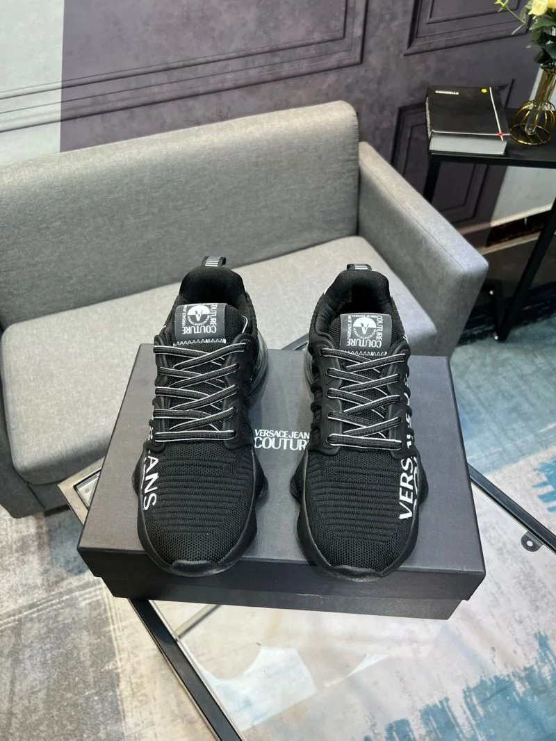 Trendy Versace Low Shoes 37494