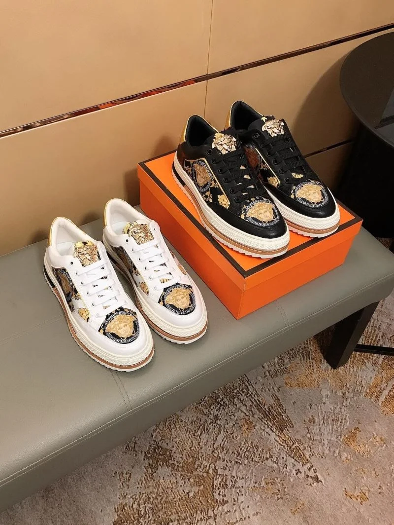 Versace Low Shoes Attractive 37491