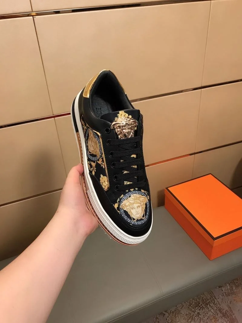 Versace Low Shoes Neat 37480