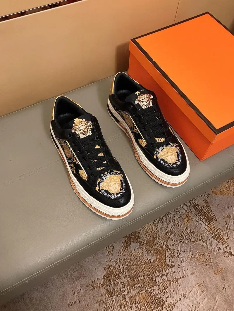 Versace Low Shoes Neat 37480