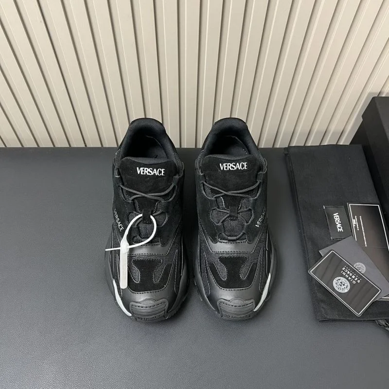 Versace Low Shoes EyeCatching 37344