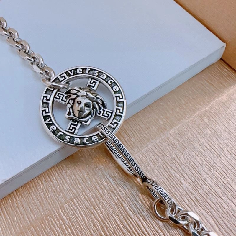 QuickDry Versace Necklaces 214419