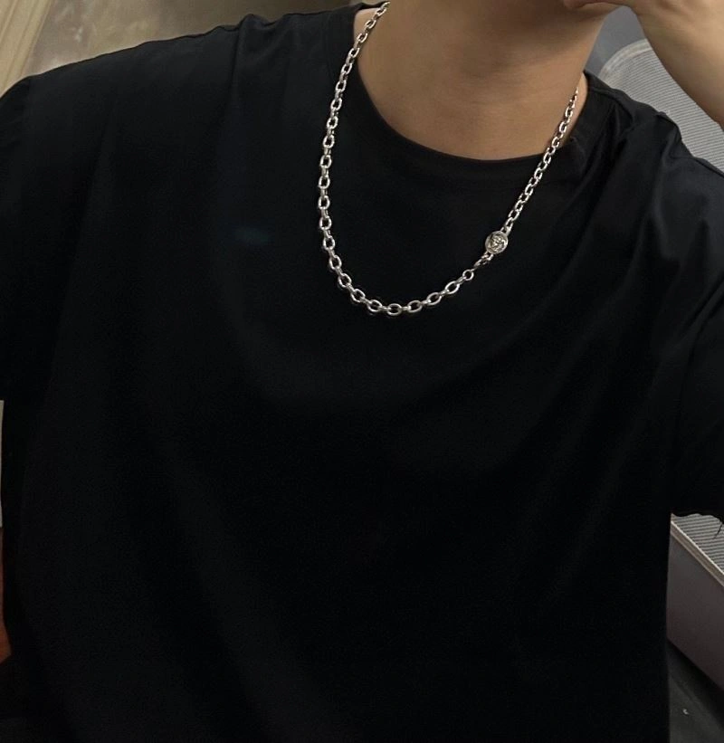 Versace Necklaces Sophisticated 214067
