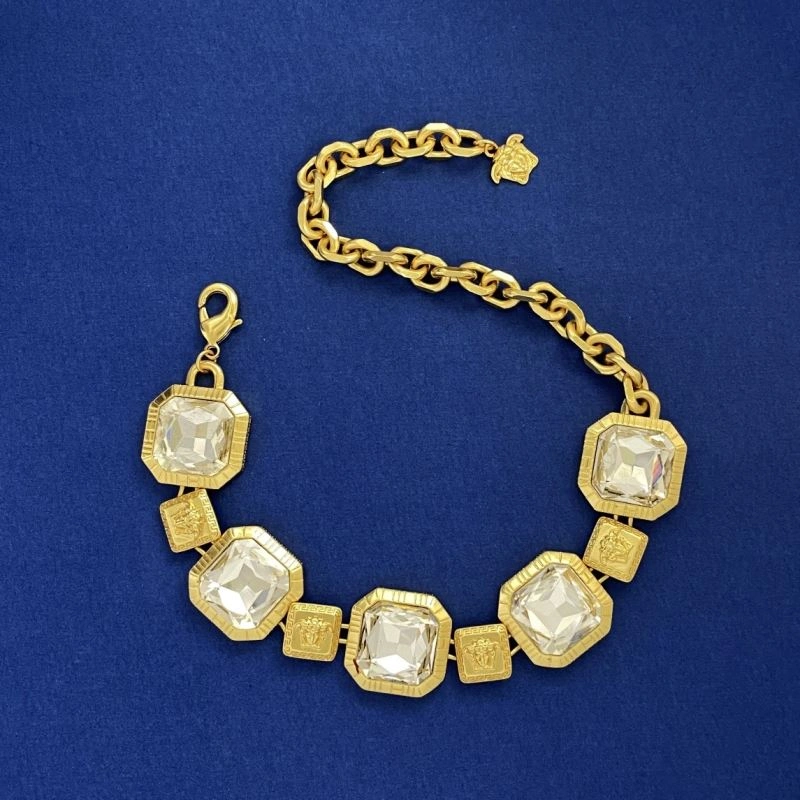 Sustainable Versace Necklaces 212789