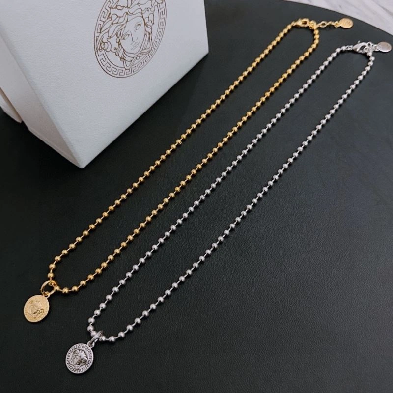 Versace Necklaces Effortless 212495