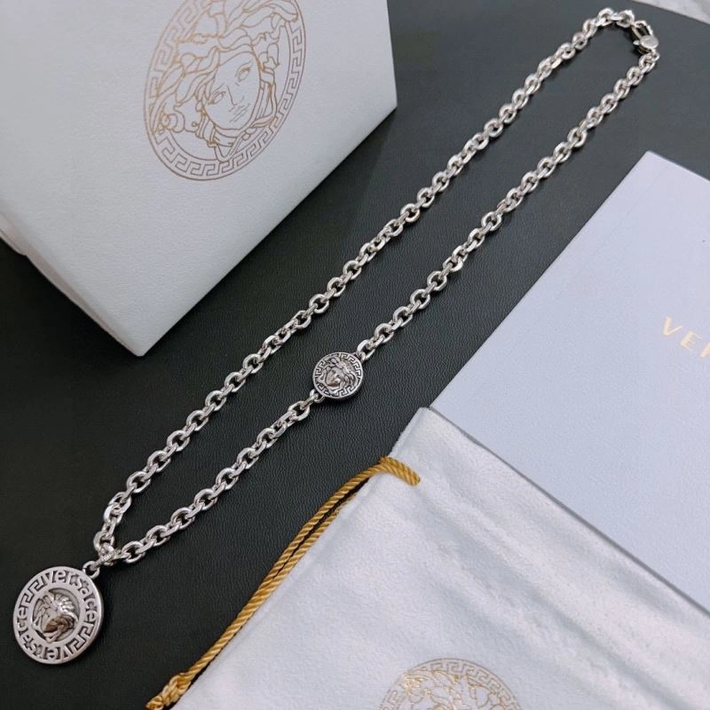 Sophisticated Versace Necklaces 212490