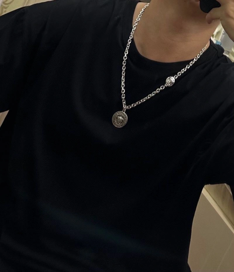 Sophisticated Versace Necklaces 212490