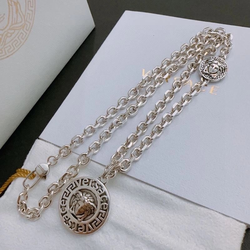 Sophisticated Versace Necklaces 212490