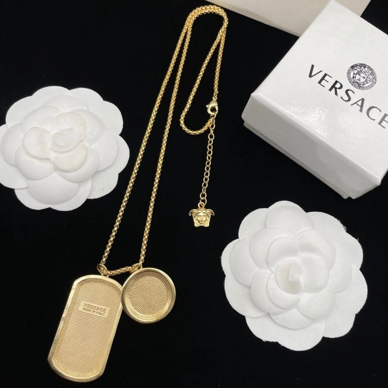 Versace Necklaces Versatile 212500