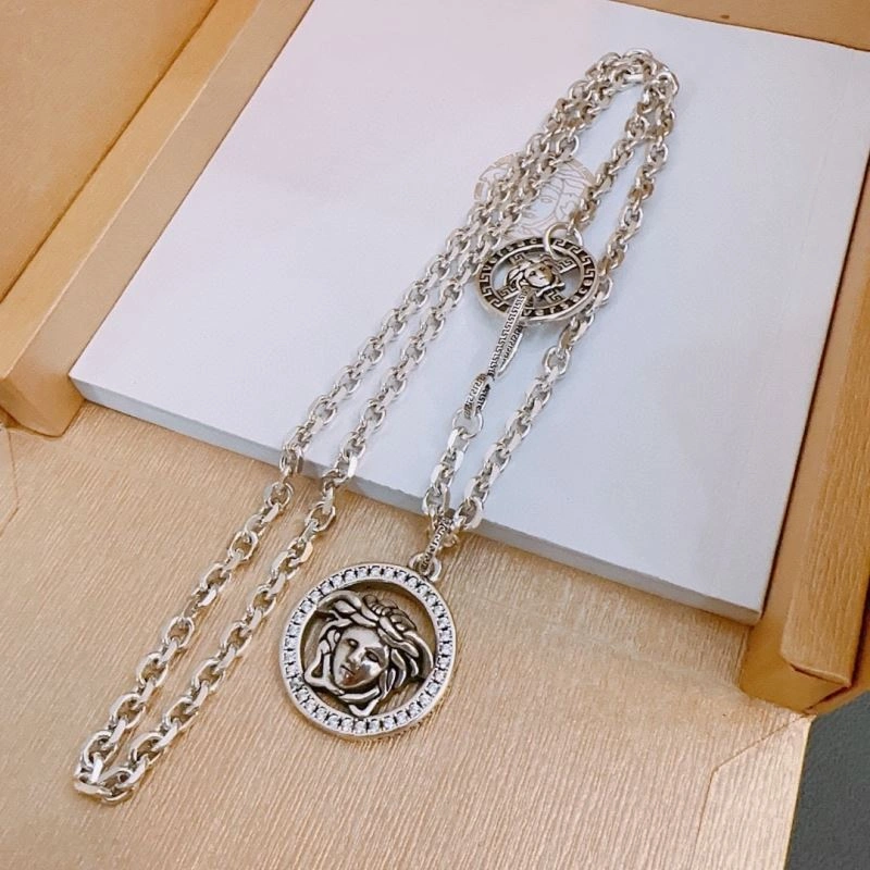 Practical Versace Necklaces 211604