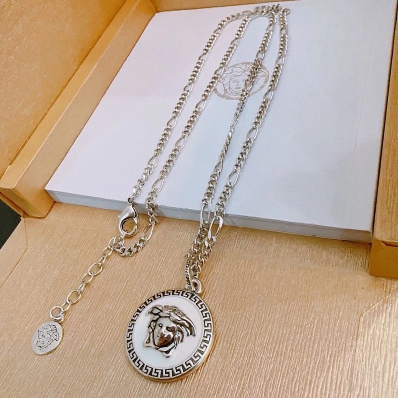 MultiPurpose Versace Necklaces 211613