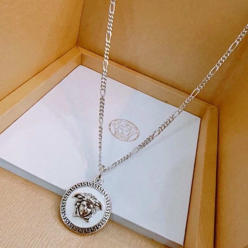 MultiPurpose Versace Necklaces 211613