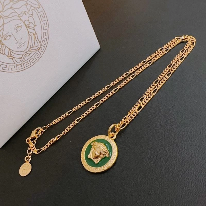 Affordable Versace Necklaces 211007