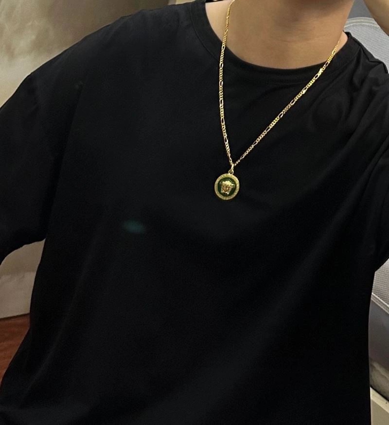 Affordable Versace Necklaces 211007