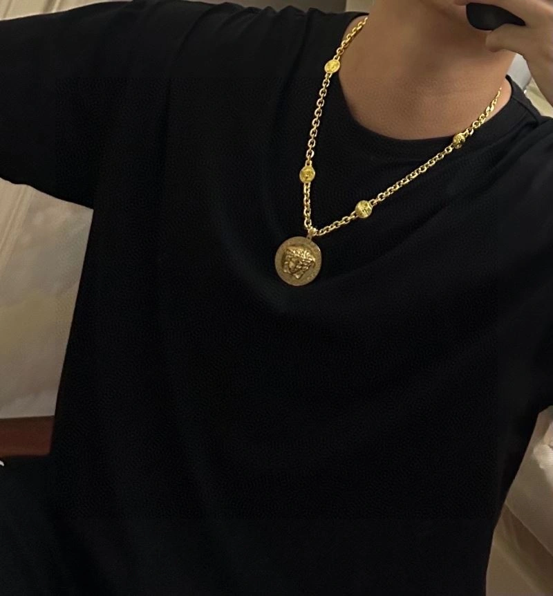Attractive Versace Necklaces 211008