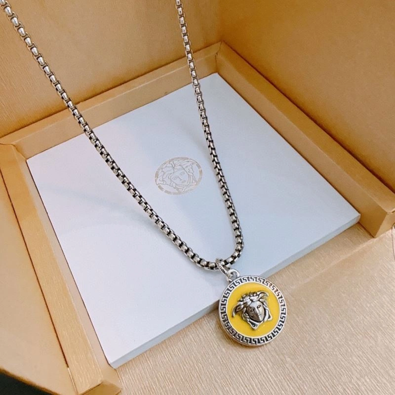 Versace Necklaces Functional 211001