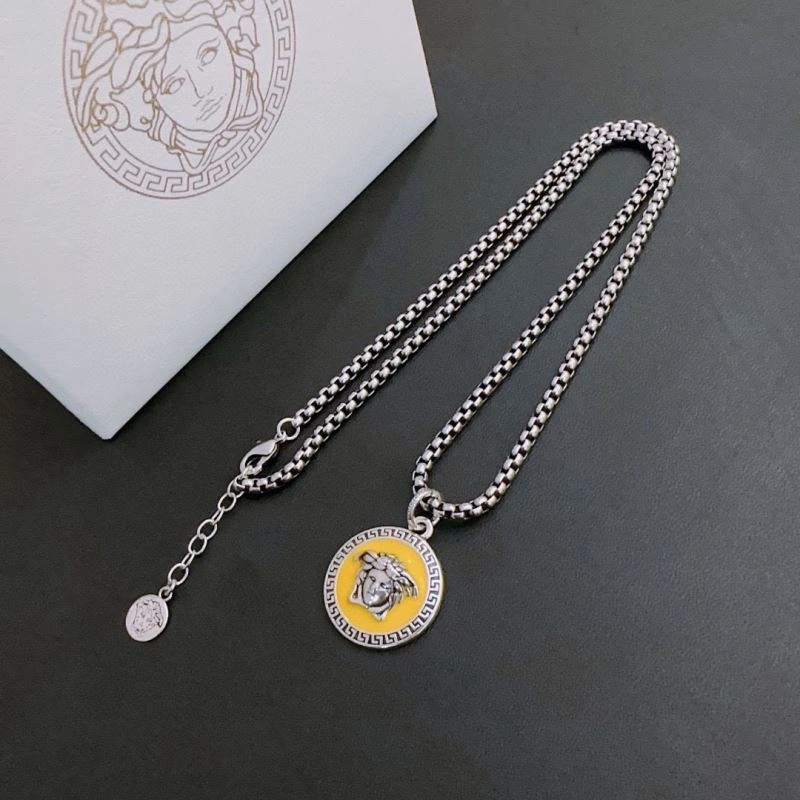 Versace Necklaces Functional 211001
