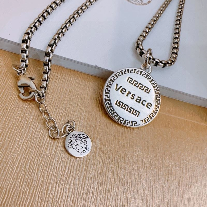 Versace Necklaces Functional 211001