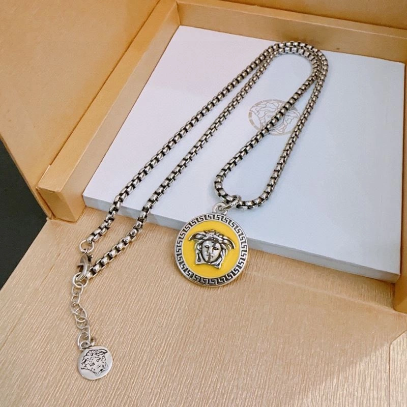 Versace Necklaces Functional 211001