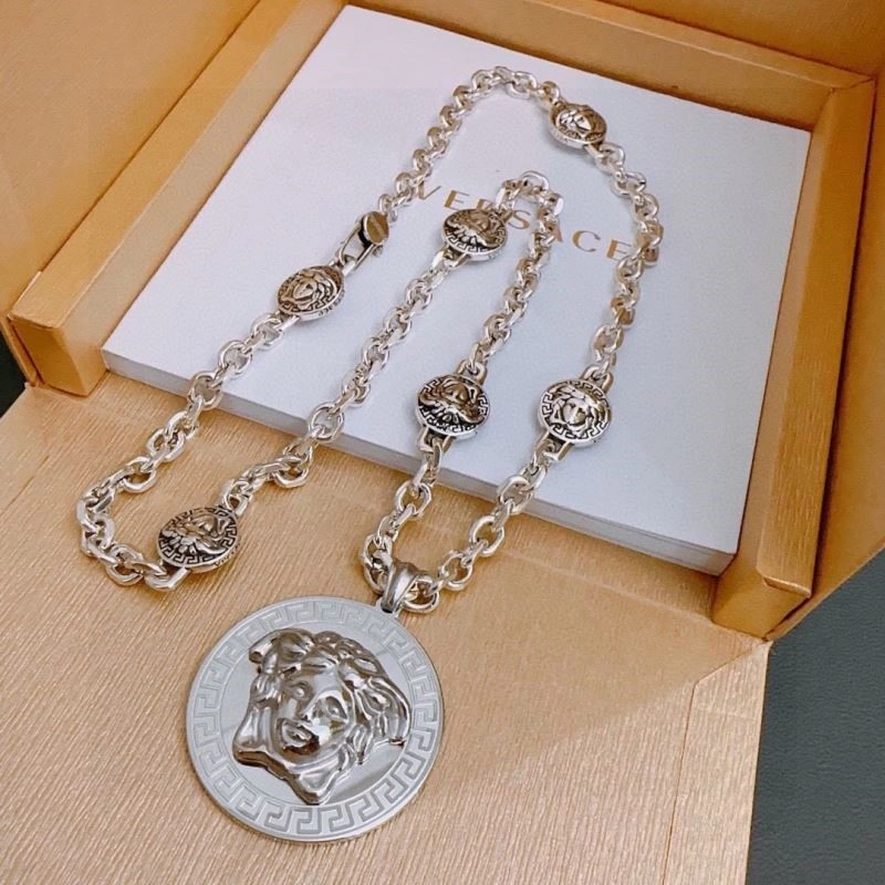Flexible Versace Necklaces 210290