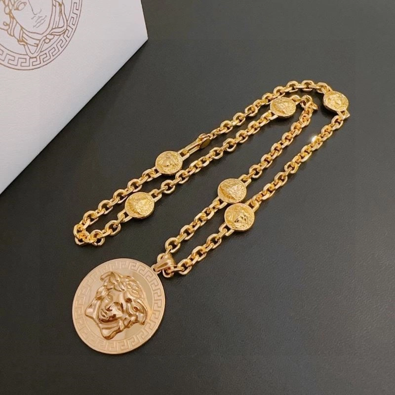 Versace Necklaces Attractive 210287