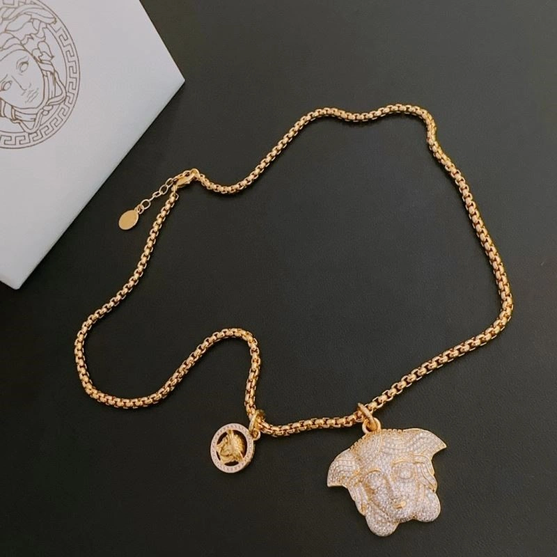 Versace Necklaces MultiPurpose 210291