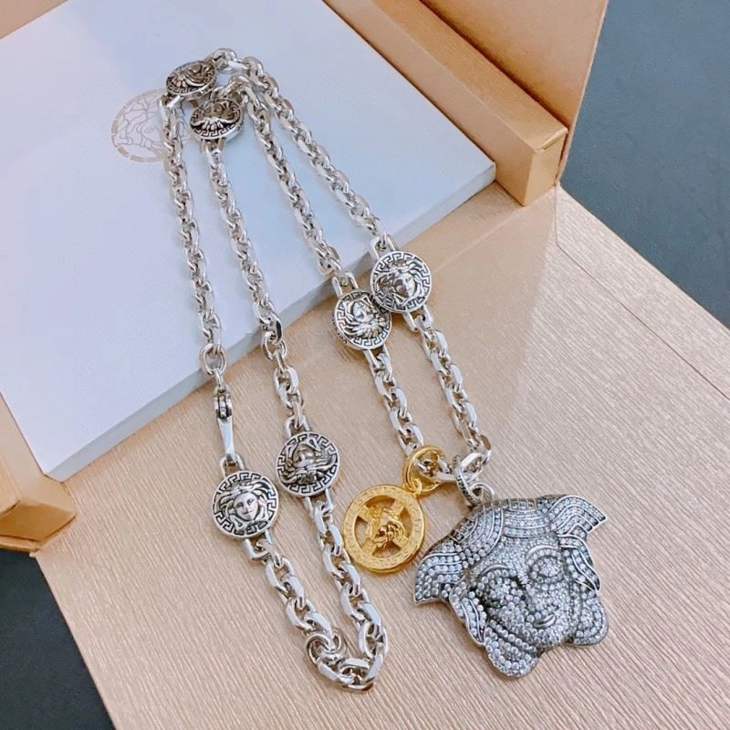 Versace Necklaces Refined 209612