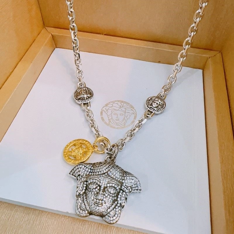 Versace Necklaces Refined 209612