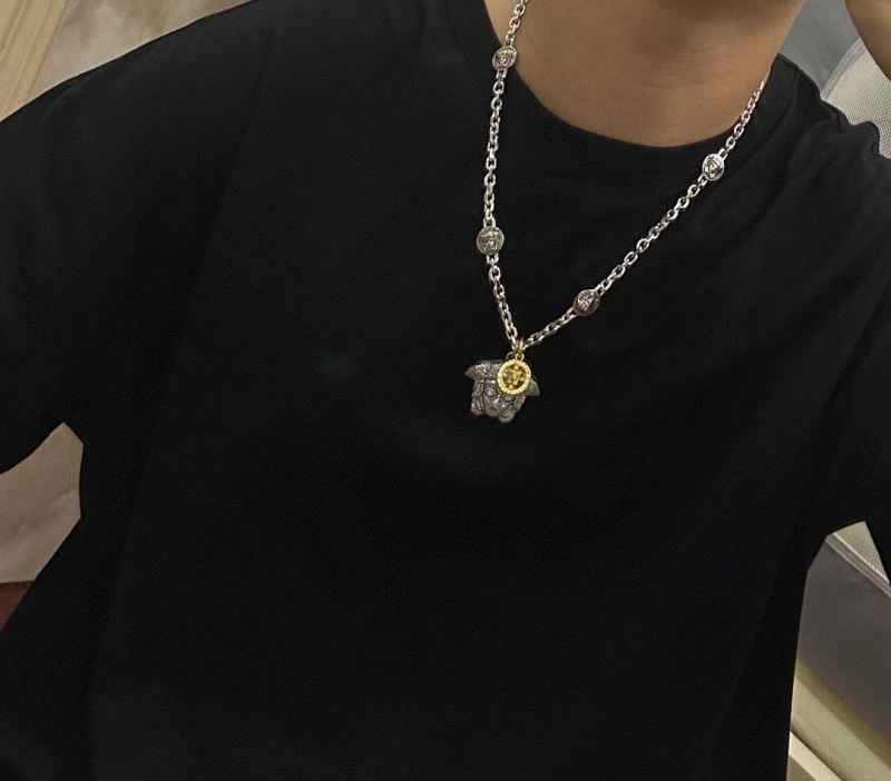 Versace Necklaces Refined 209612